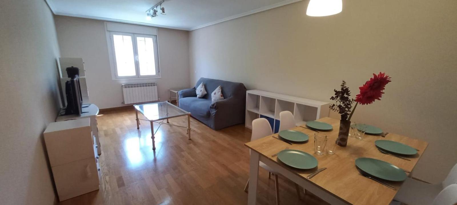 Apartamento Con 3 Dormitorios Y Garaje A 10 Minutos De Valladolid Buitenkant foto