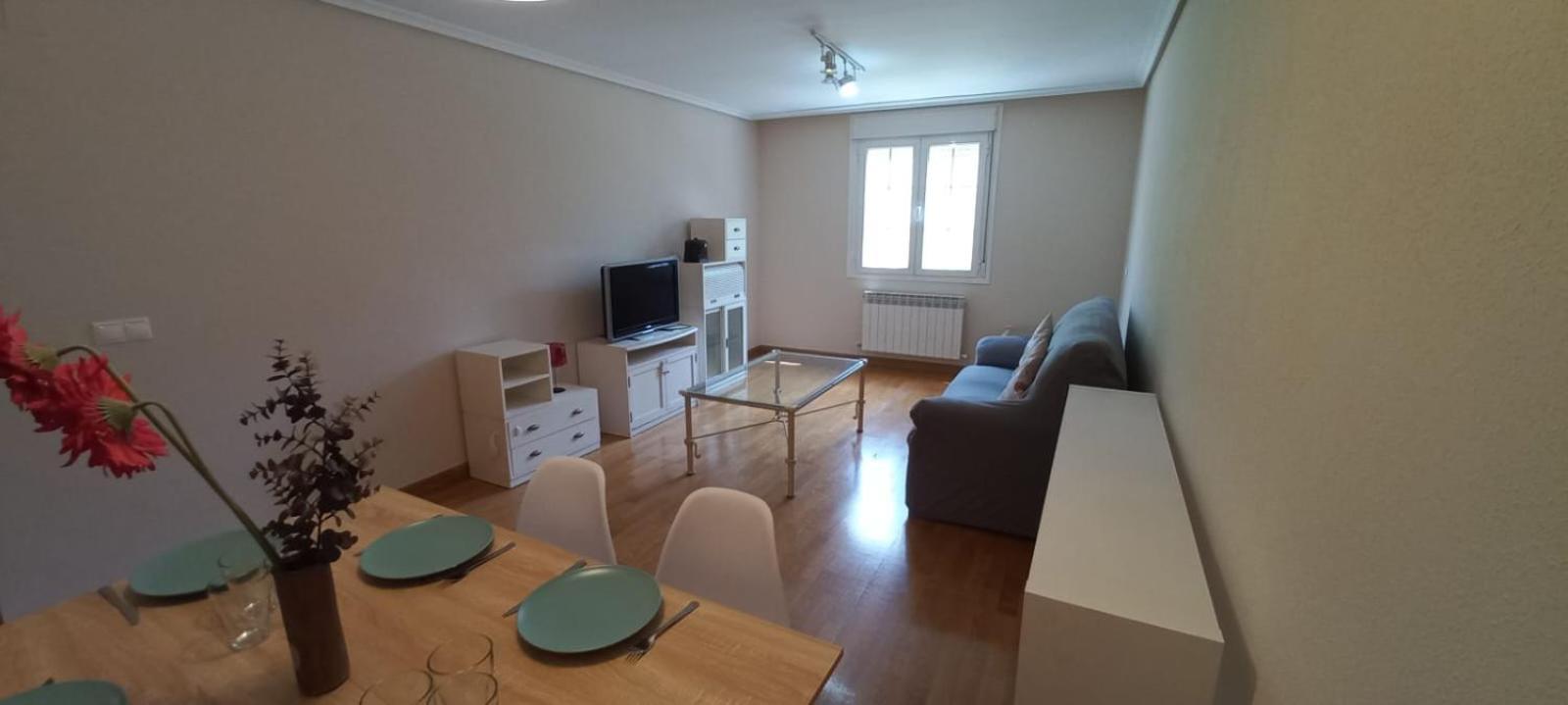 Apartamento Con 3 Dormitorios Y Garaje A 10 Minutos De Valladolid Buitenkant foto